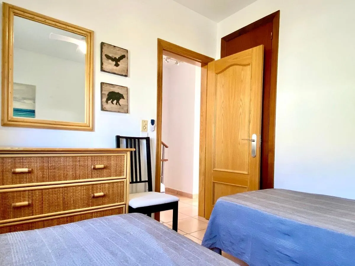 House In Front Of The Beach With Sea View Cambrils